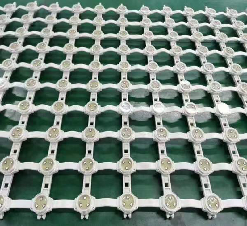 怎樣使LED網(wǎng)格屏壽命期更長(zhǎng)?(圖2)